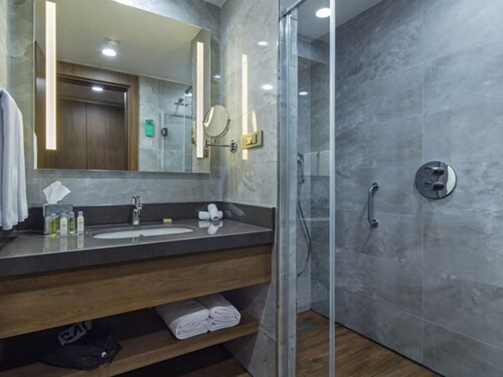Hilton Garden Inn Yalova Buitenkant foto