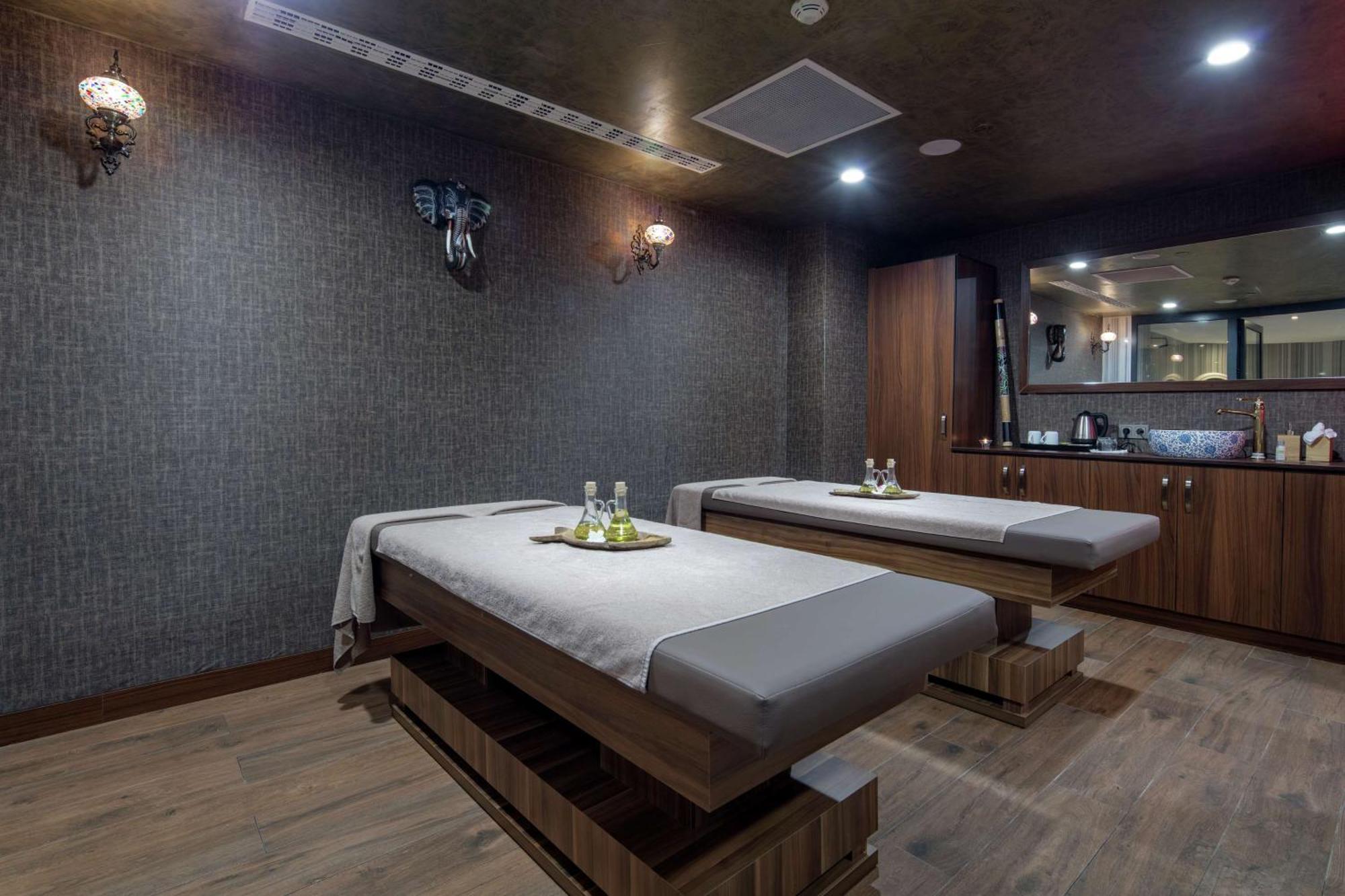 Hilton Garden Inn Yalova Buitenkant foto